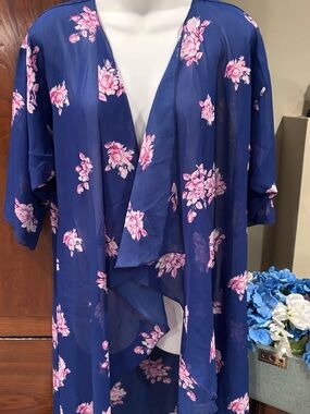 Women's Navy Floral Swim Cover-Up - Pink Floral